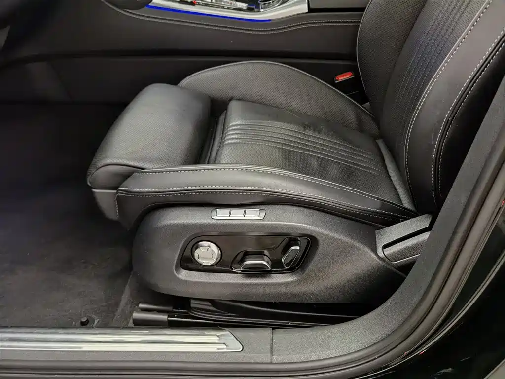 Hongqi H9 2020 2.0T Smart Connection Qi Xiang Edition фото 20