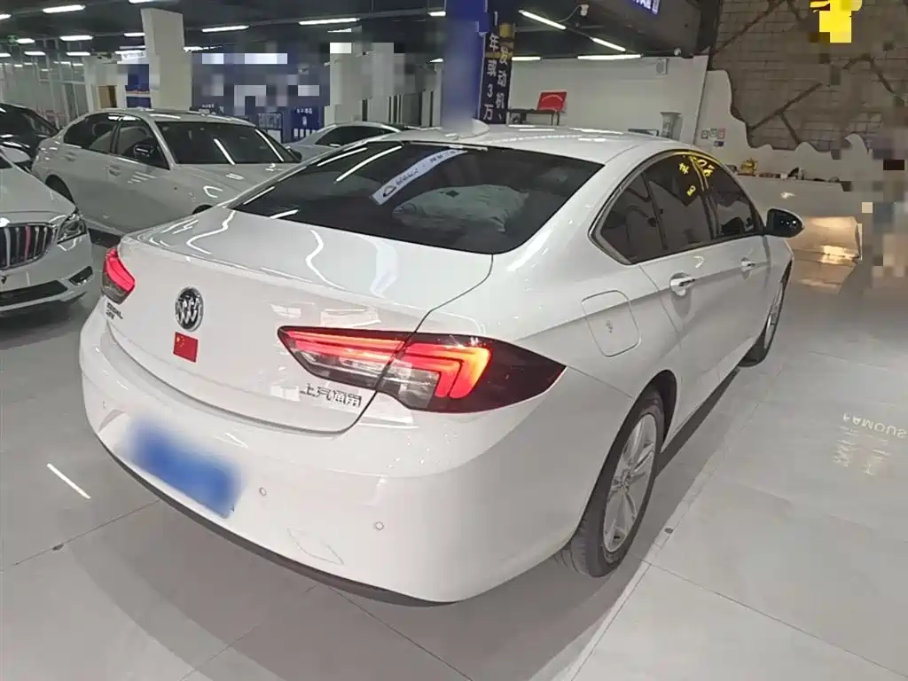 Buick Regal 2017 20T Elite Type фото 7
