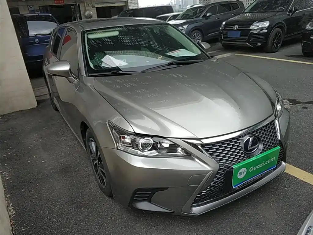 Lexus CT 2017 CT200h Comfort Edition (Single Color) China VI фото 4