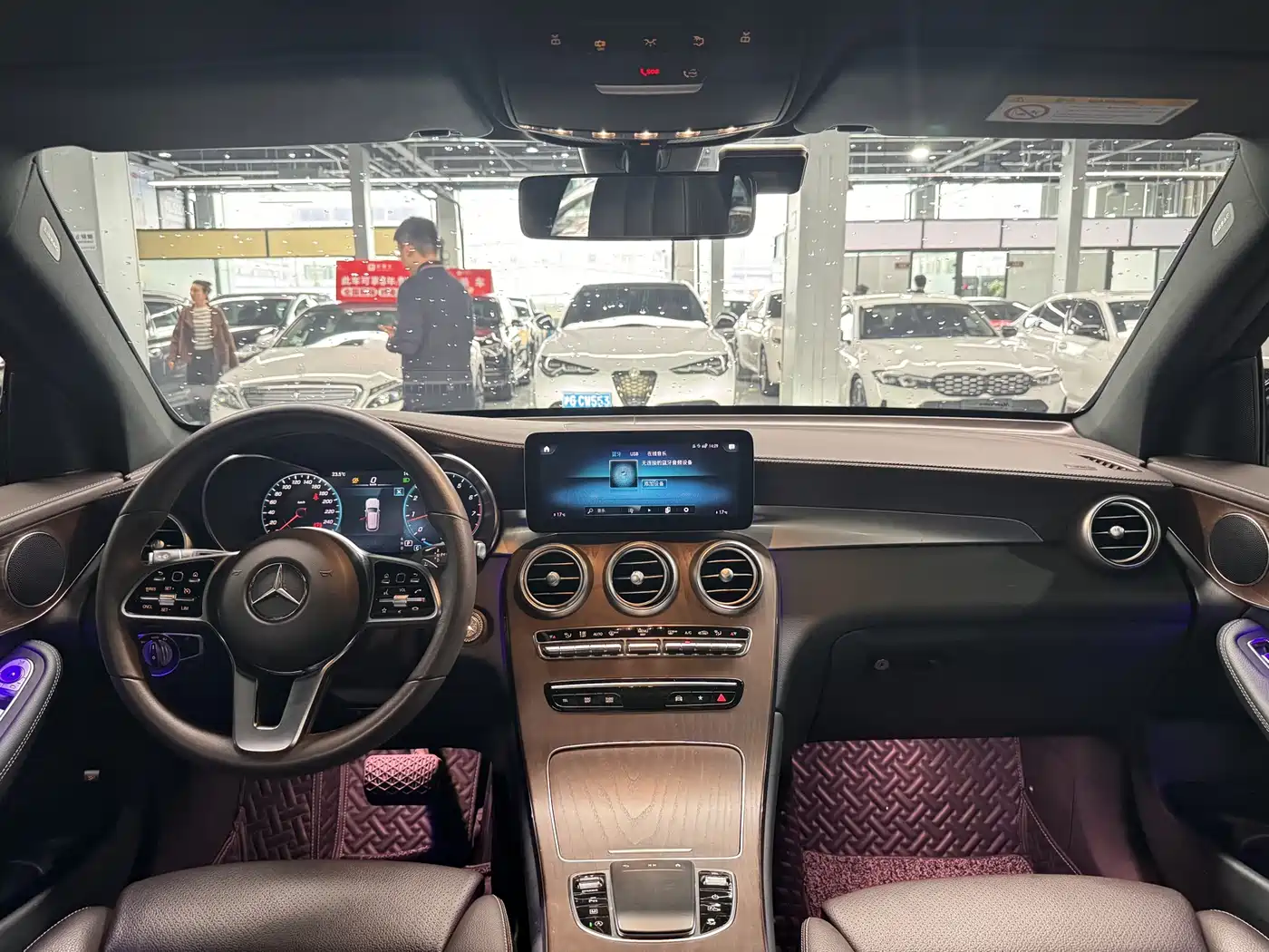 Mercedes-Benz GLC 2022 Model GLC 260 L 4MATIC Luxury Edition фото 4