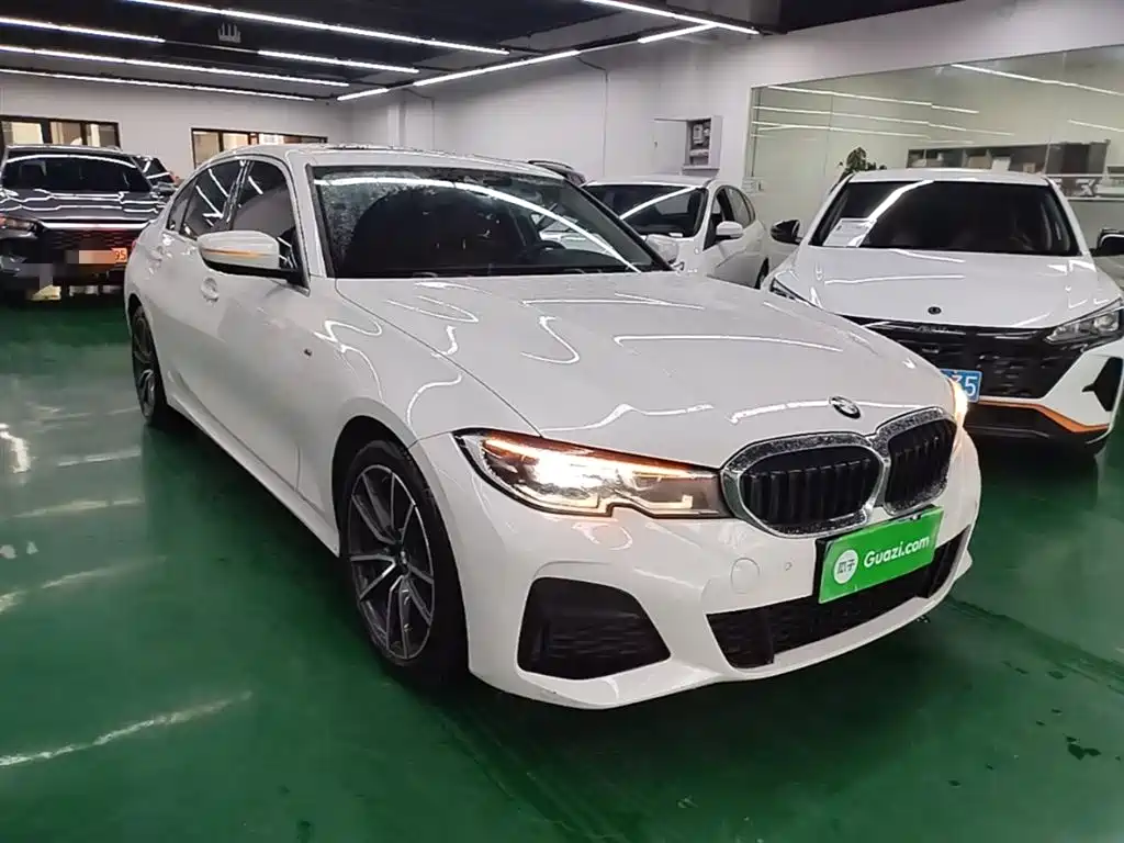 BMW 3 Series 2022 325Li M Sport Package фото 4