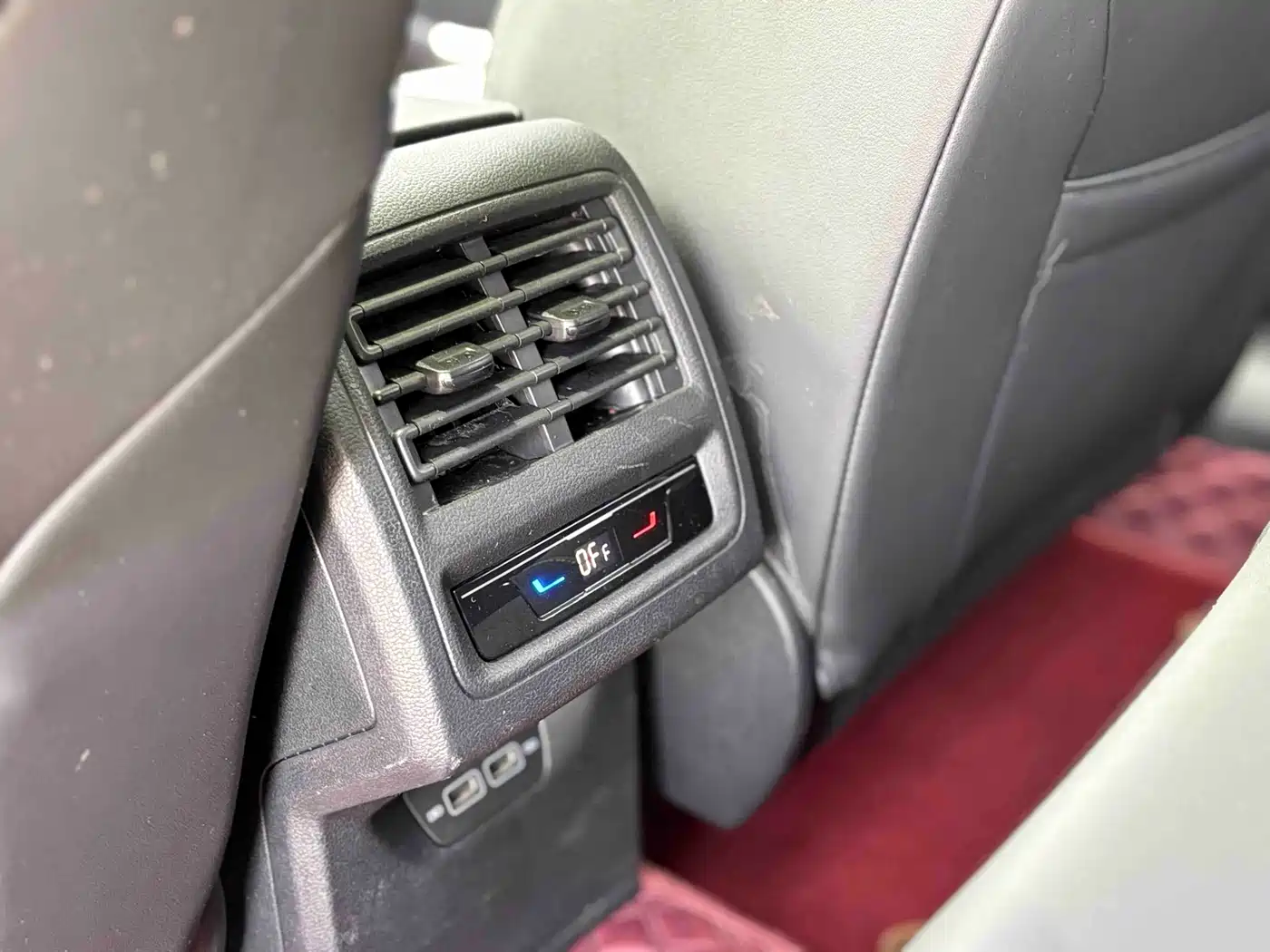 Volkswagen Golf 2021 280TSI DSG R-Line фото 18