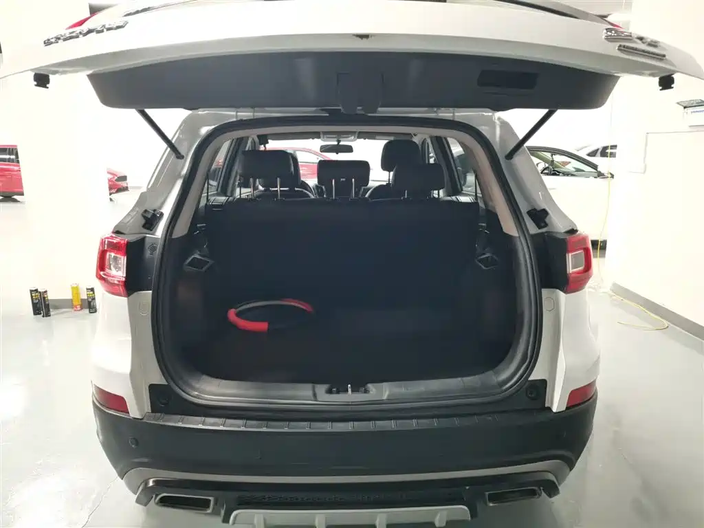 CHANGAN CS75
