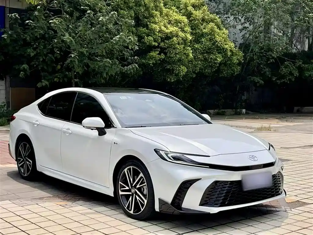 Toyota Camry 2024 2.0S Sport Edition фото 8