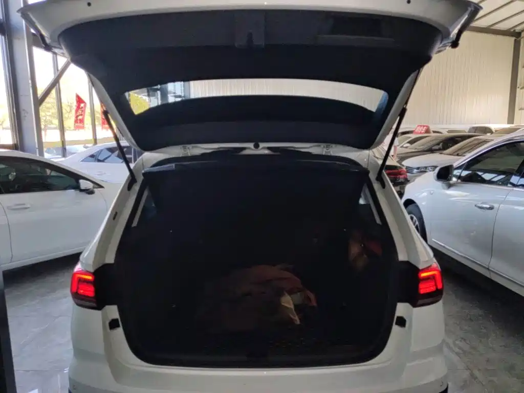 Volkswagen Tharu, миниатюра 19