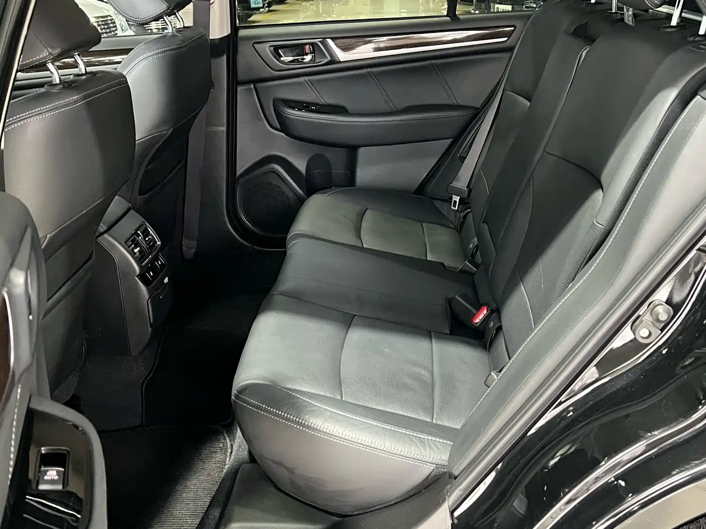 Subaru Outback 2016 2016 2.5i Luxury Navigation Edition