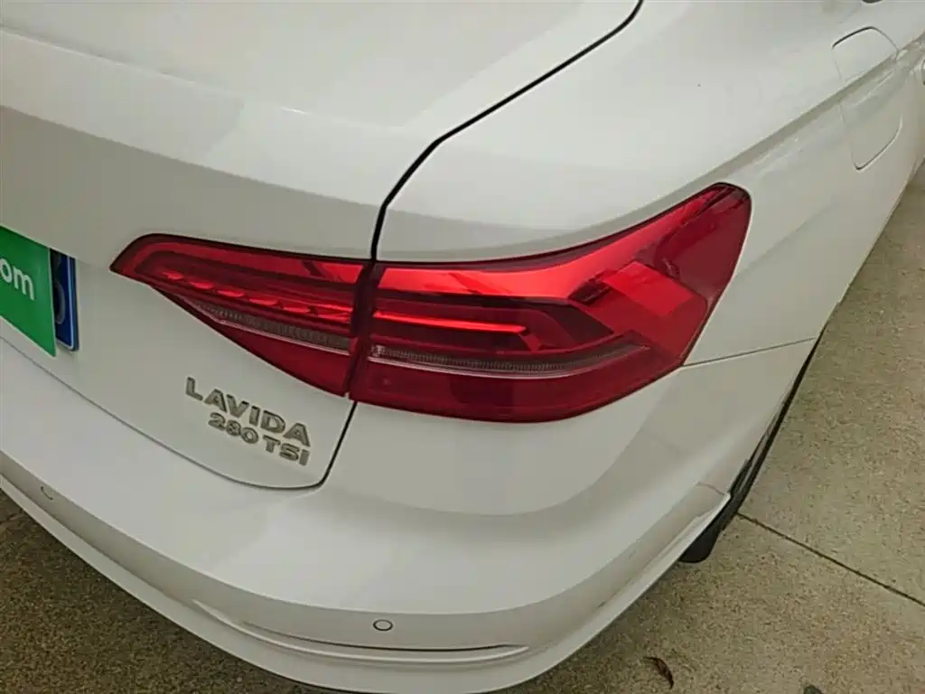 Volkswagen Lavida 2019 280TSI DSG Comfort Edition China VI фото 8