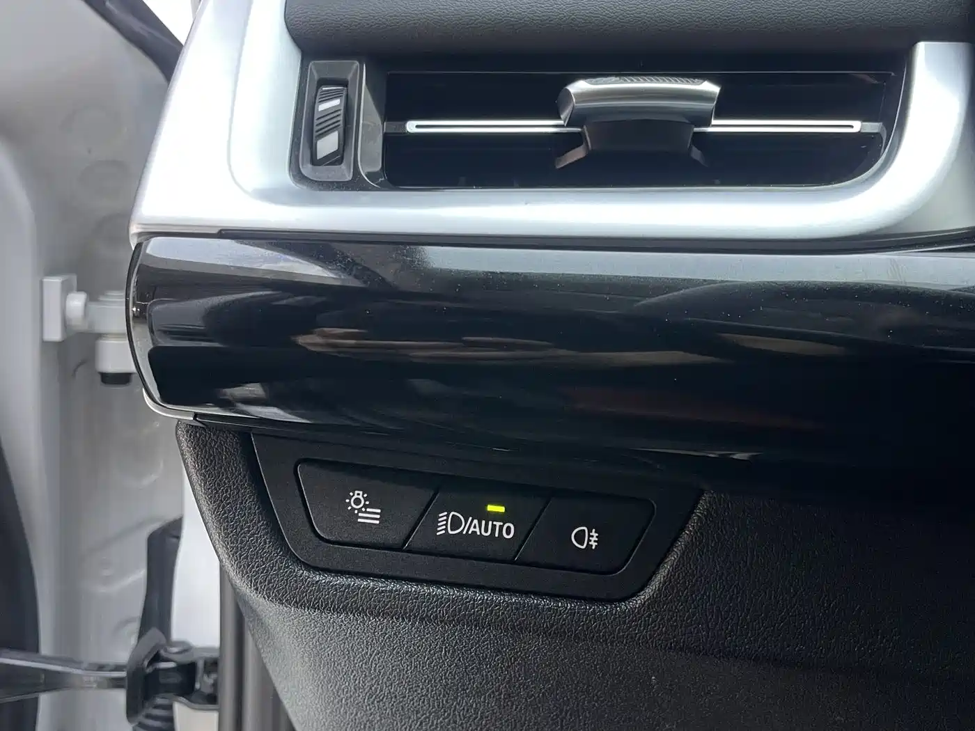 BMW X1 2023 sDrive20Li X Design Package фото 12