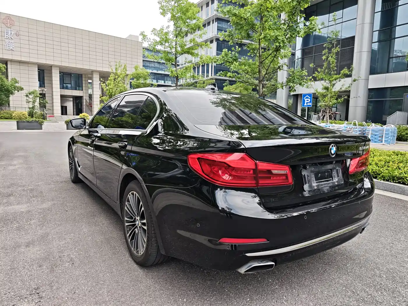 BMW 5 Series 2018 Facelift 530Li Exclusive Luxury Package фото 5