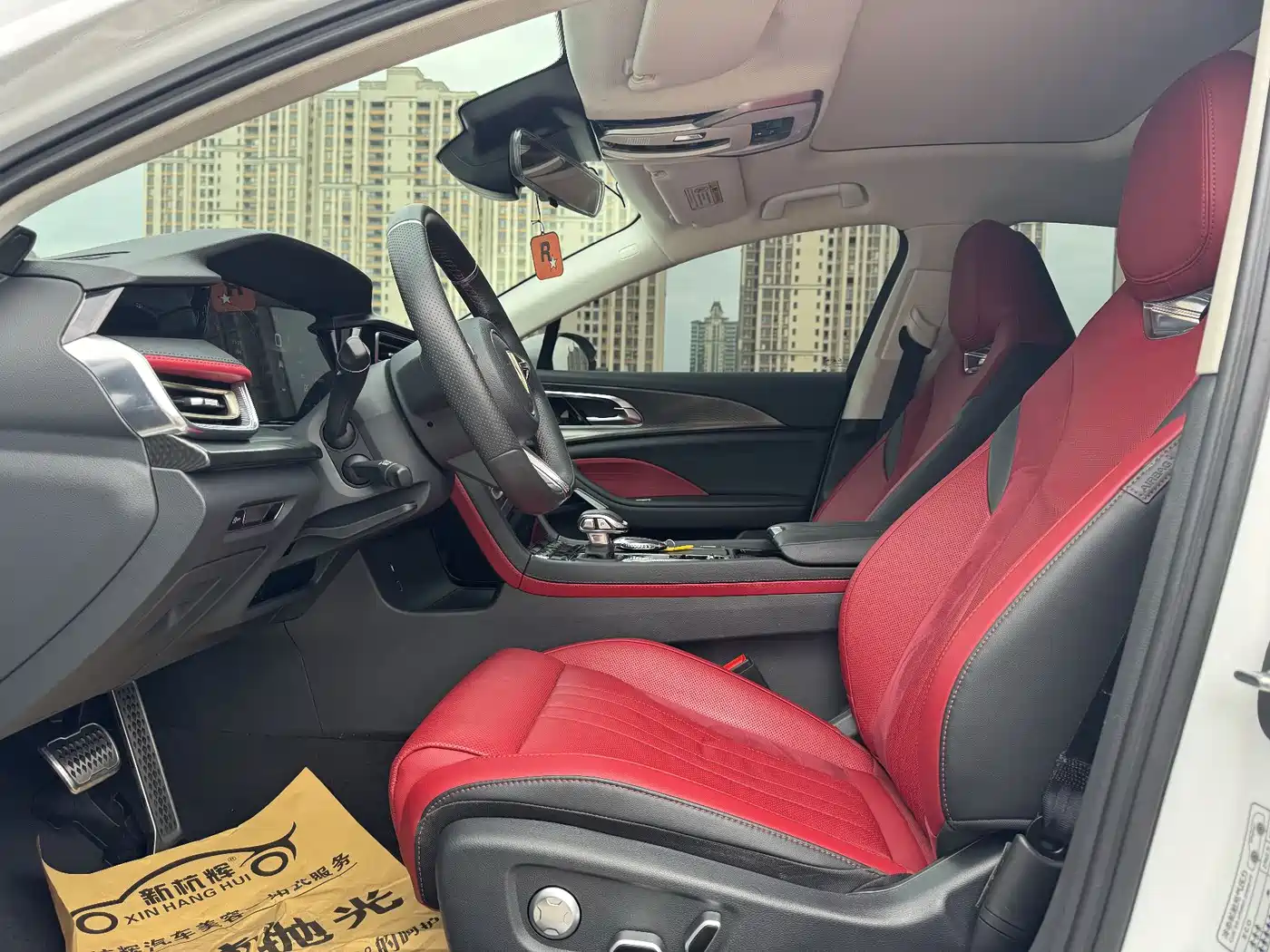 Hongqi H6 2023 2.0T Premium Edition фото 7