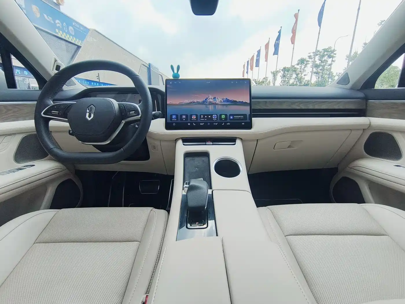 AITO Wenjie AITO M5 2022 Pure Electric RWD Standard Edition фото 8