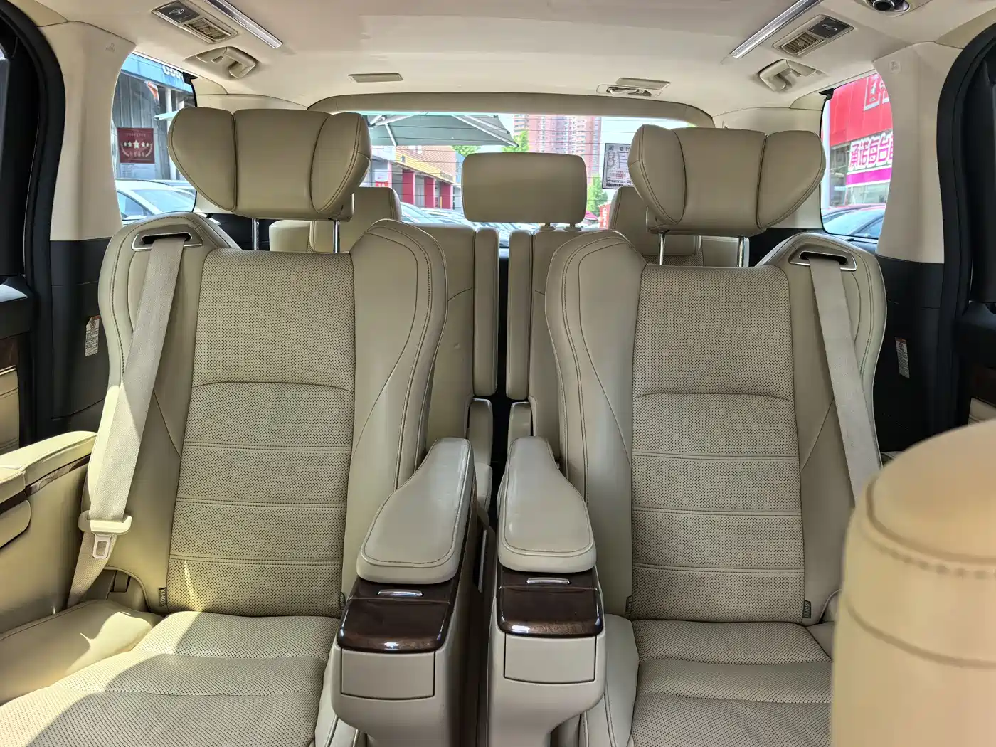 Toyota Alphard 2018 3.5L Premium фото 14