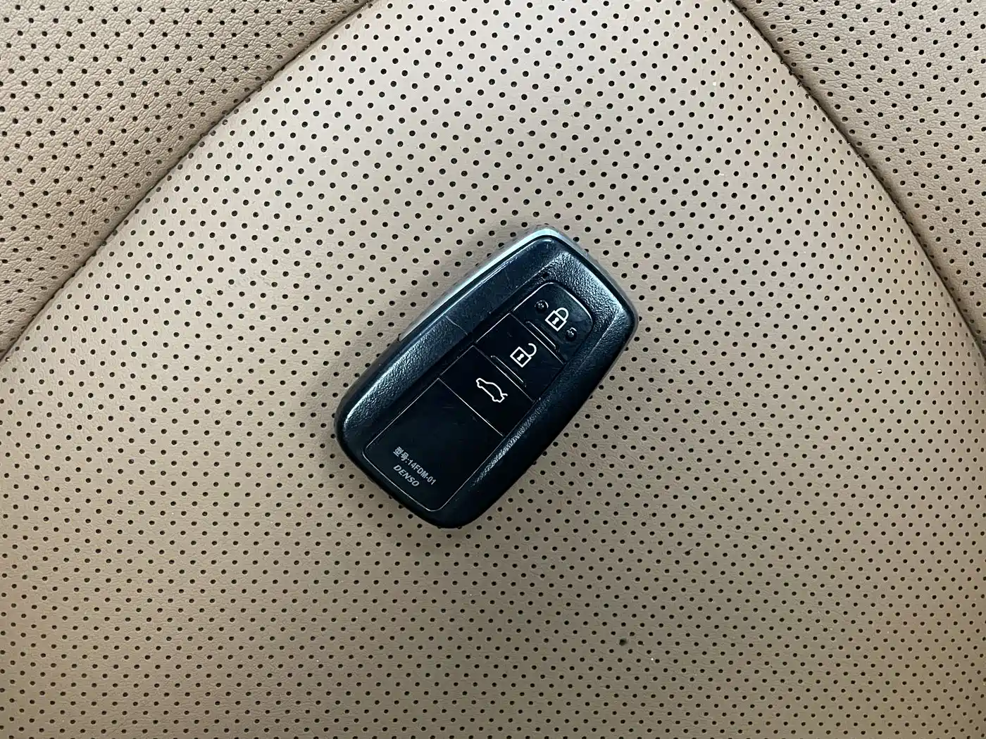 Toyota Avalon 2019 Hybrid 2.5L Limited Flagship Version China V фото 20