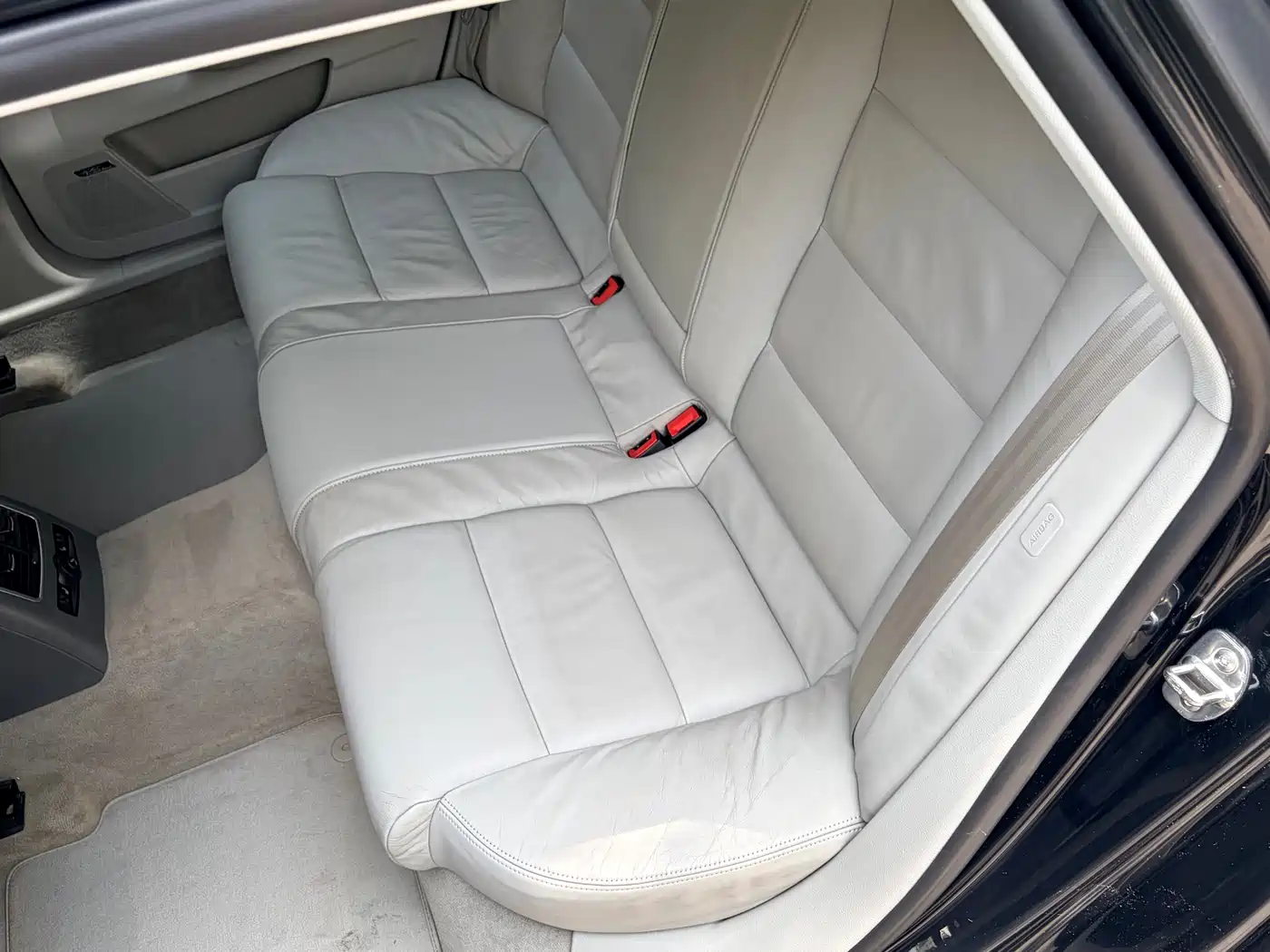 Audi A6L 2010 3.0 TFSI quattro Luxury фото 15