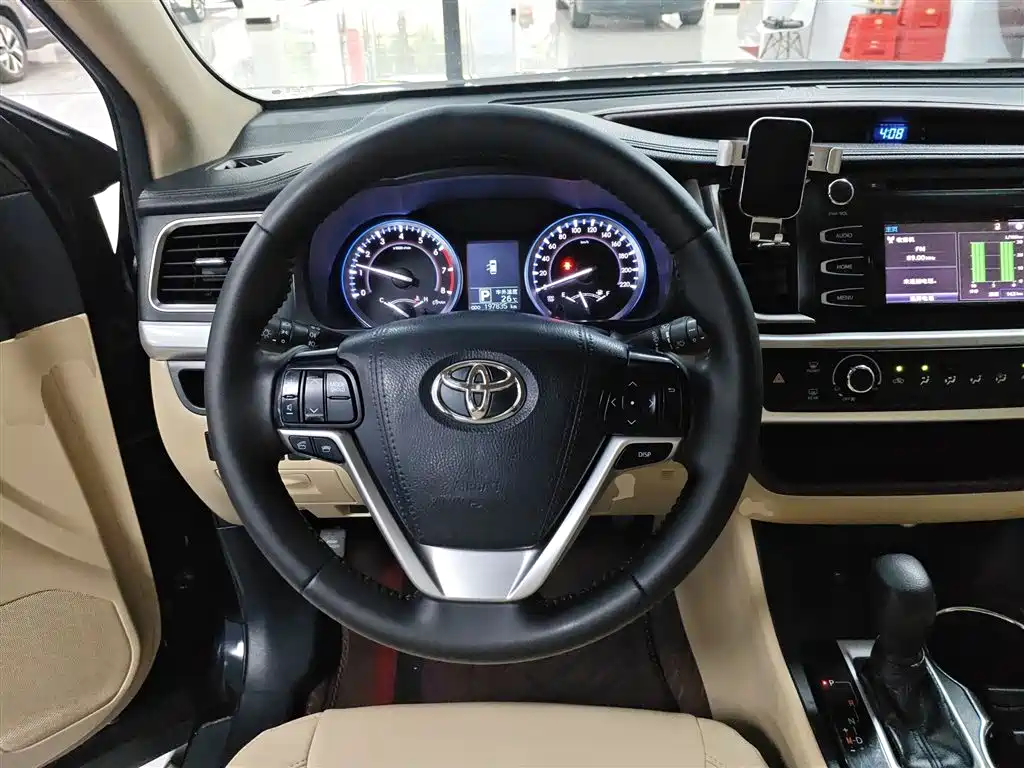 Toyota Highlander 2017 2.0T 4WD Elite 7-Seater фото 7