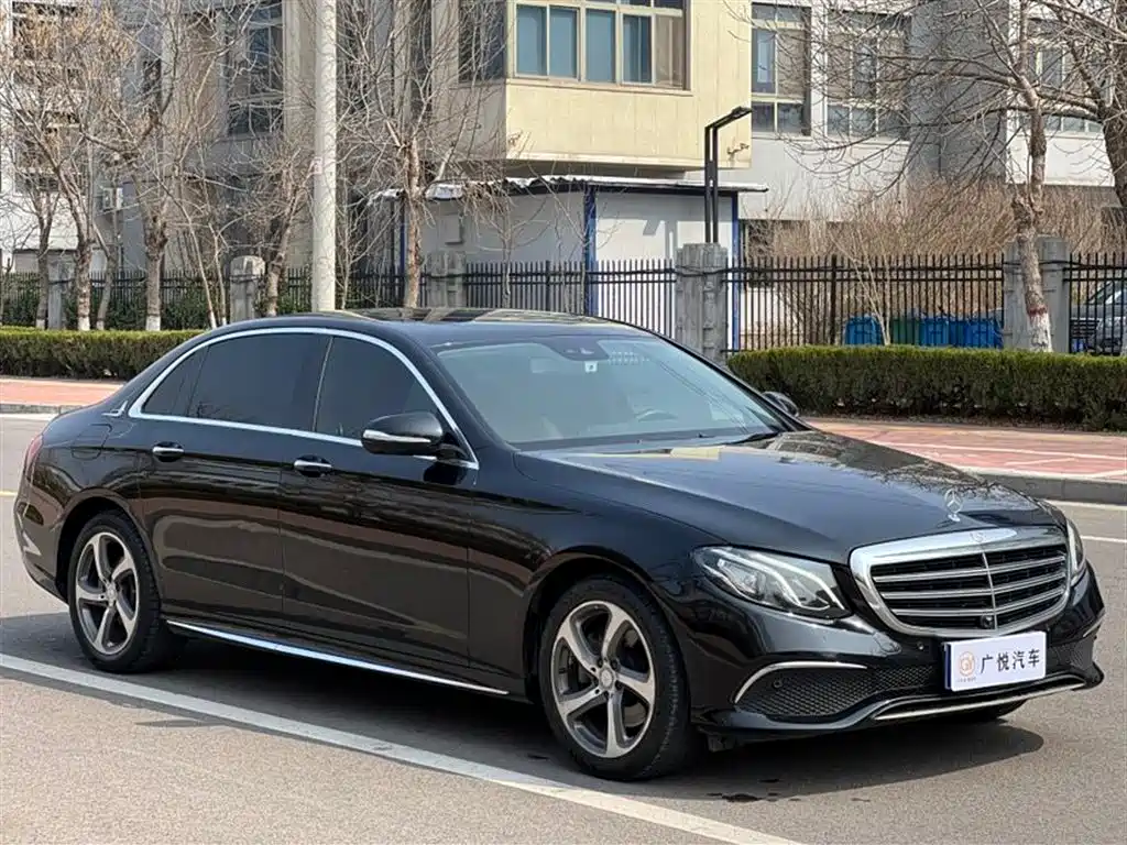 Mercedes-Benz E-Class 2017 E 200 L 4MATIC фото 3