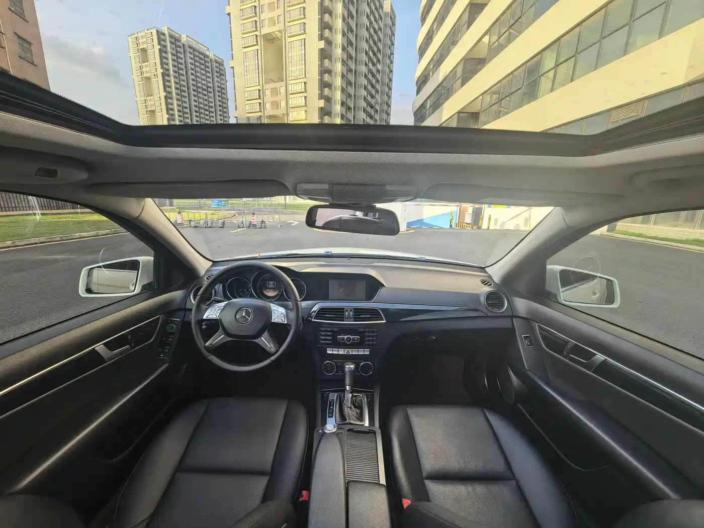 Mercedes-Benz C-Class 2011 C 180K Classic фото 5