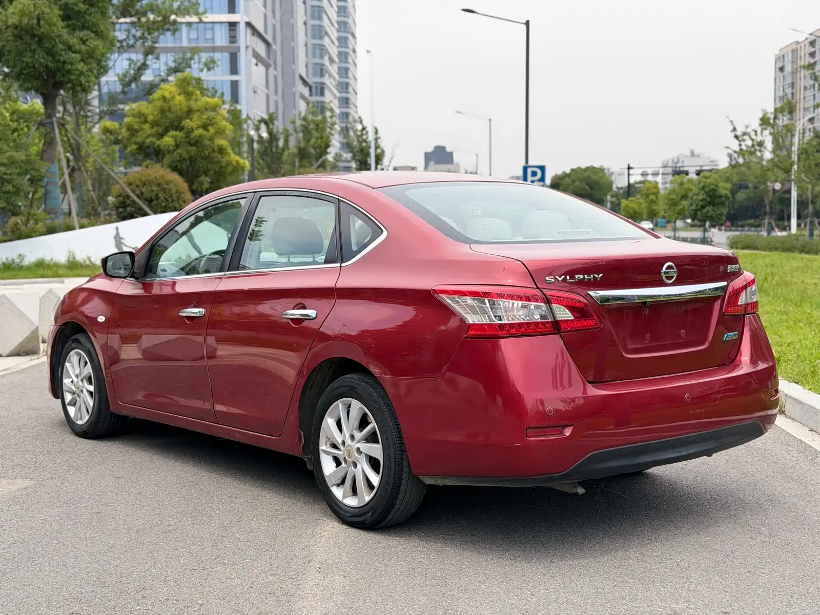 صورة 3 - Nissan Sylphy