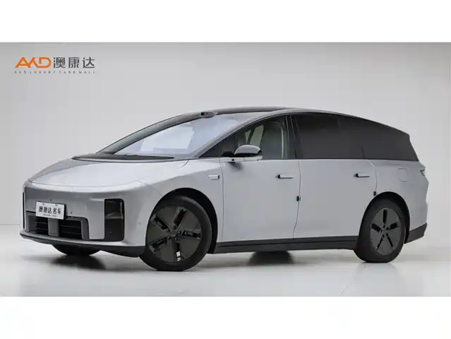  Li Auto Li i8 2025 Standard Edition