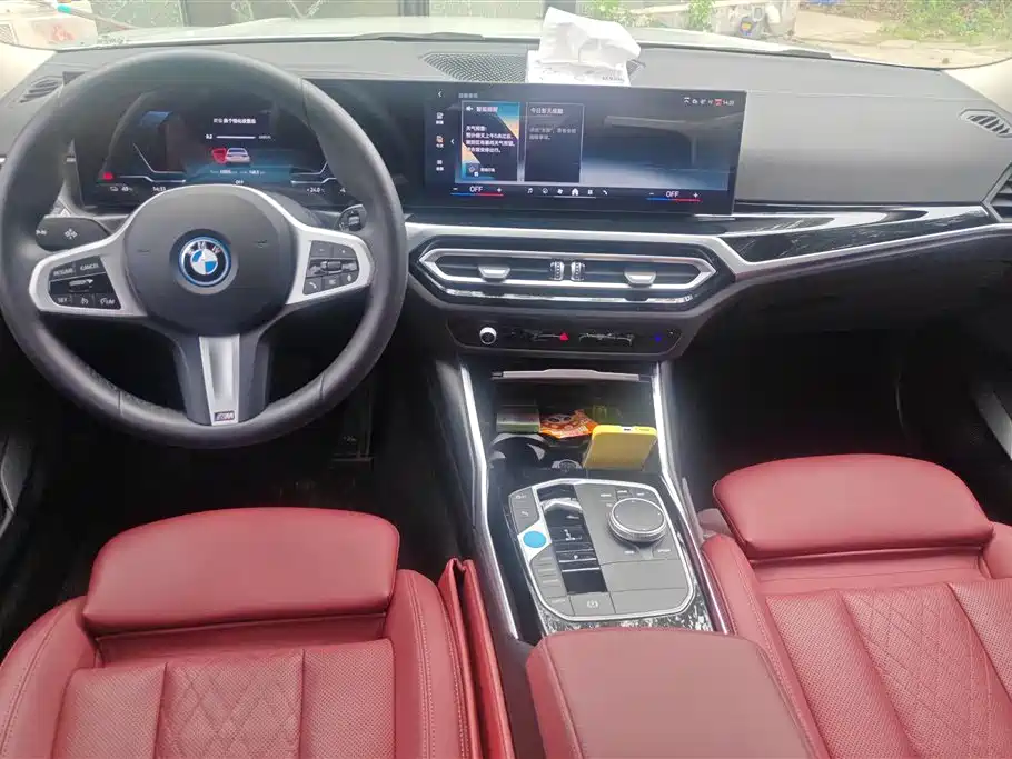 BMW i3 2024 eDrive 35 L фото 12