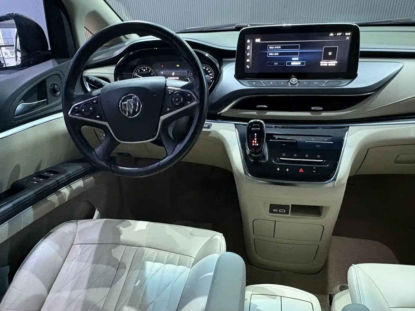 Buick GL8 2023 Land Business Class 652T Luxury фото 3