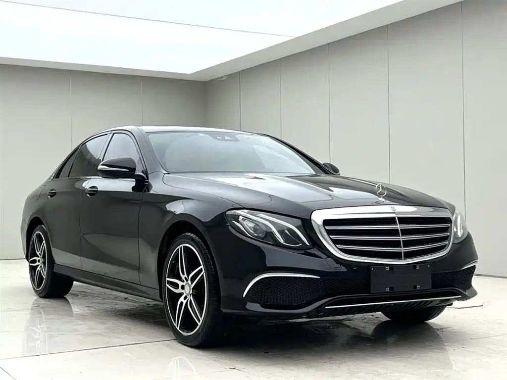 Mercedes-Benz E-Class 2017 E 200 L 4MATIC фото 3