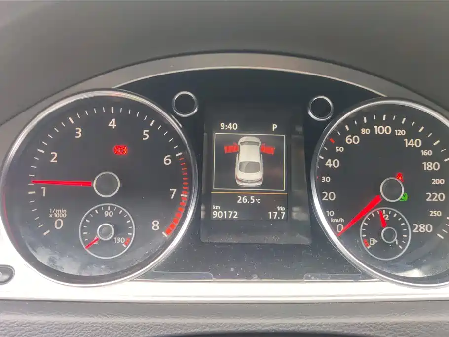 Volkswagen FAW-Volkswagen CC 2015 1.8TSI Luxury фото 14