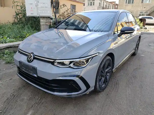 Volkswagen Golf 280TSI DSG R-Line