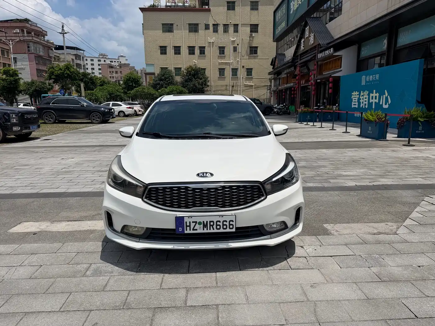 Kia K3 2017 1.6L Automatic 15th Anniversary Special GLS фото 2