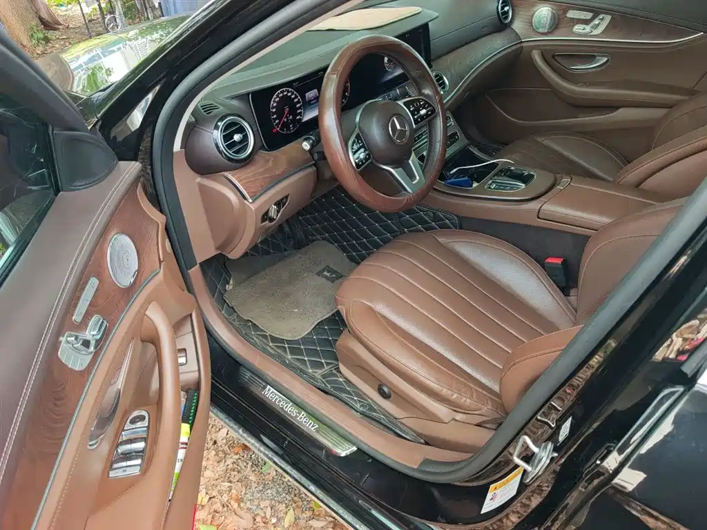 Mercedes-Benz E-Class 2020 Facelift E 300 L Exclusive фото 14