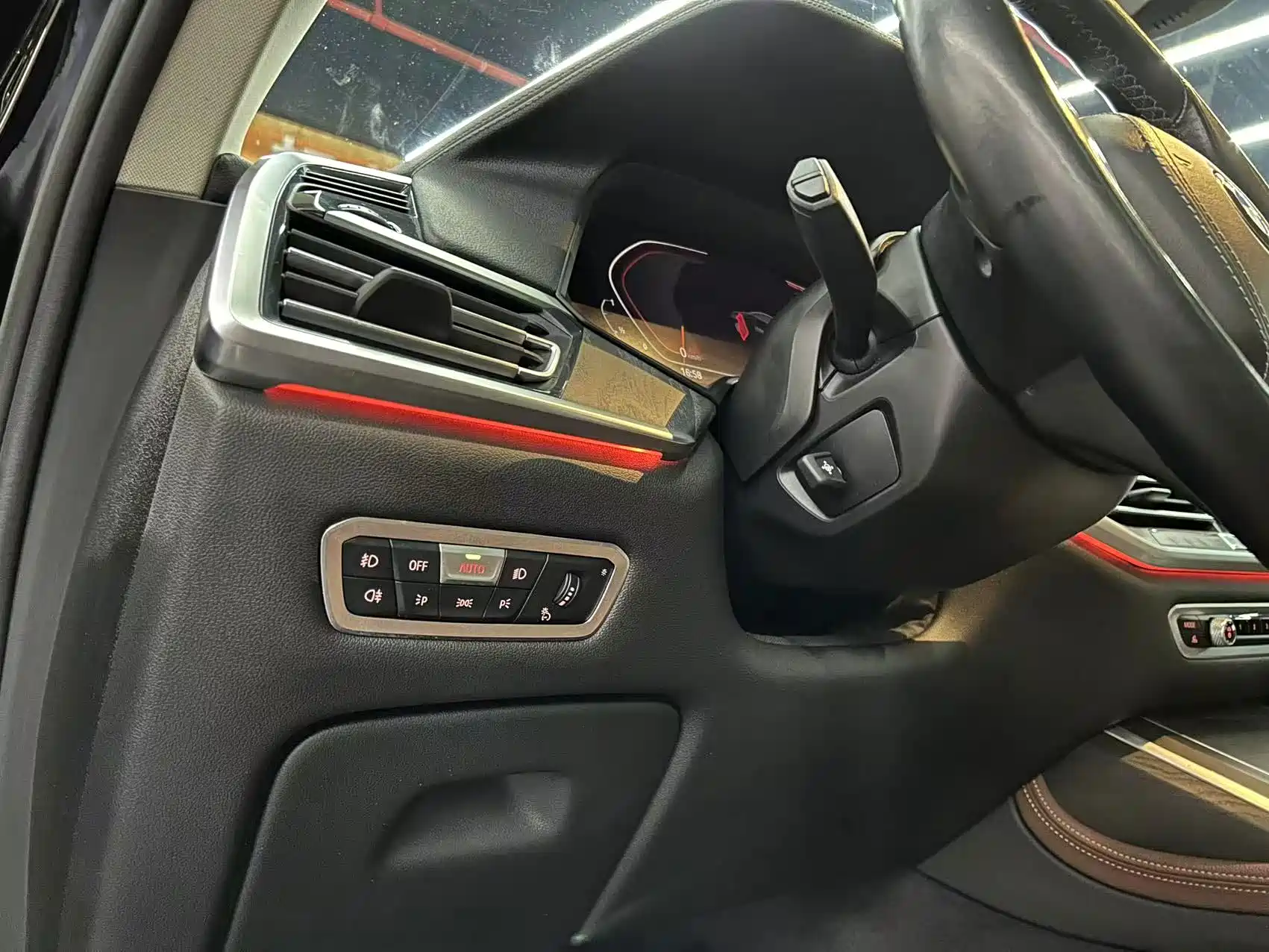 Фото 8 - BMW X7