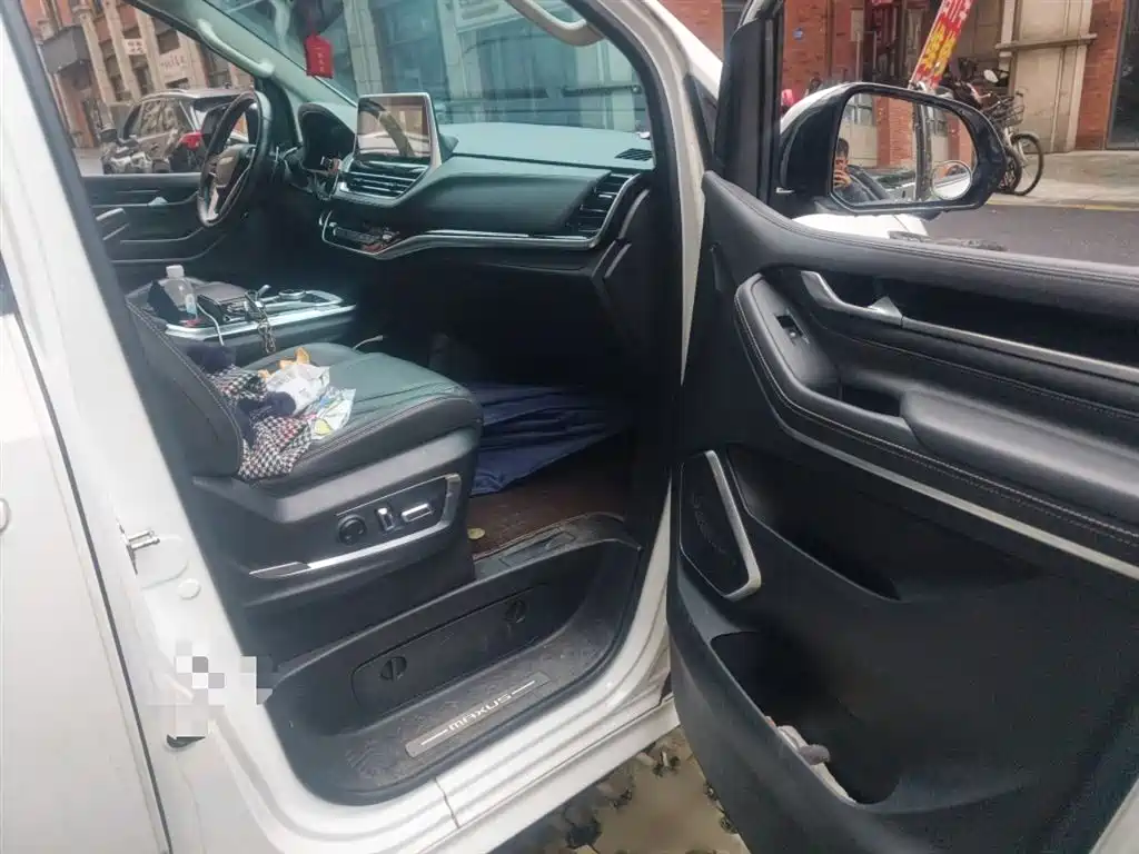 SAIC Maxus Maxus G20 2021 PLUS 2.0T Gasoline Automatic Elegance Edition фото 20