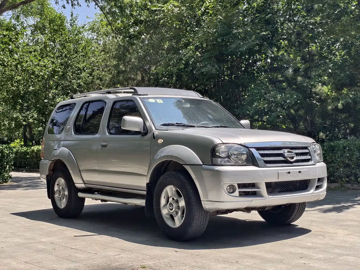 Dongfeng Odin 2010 2007 2.4L Manual 2WD Luxury Edition