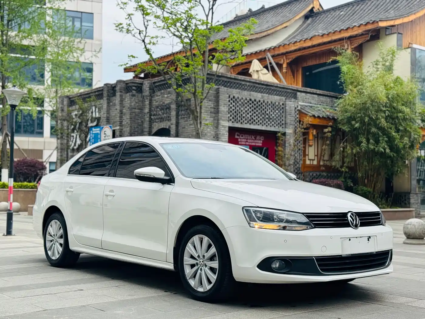 Volkswagen Sagitar 2014 1.4TSI Automatic Luxury фото 3