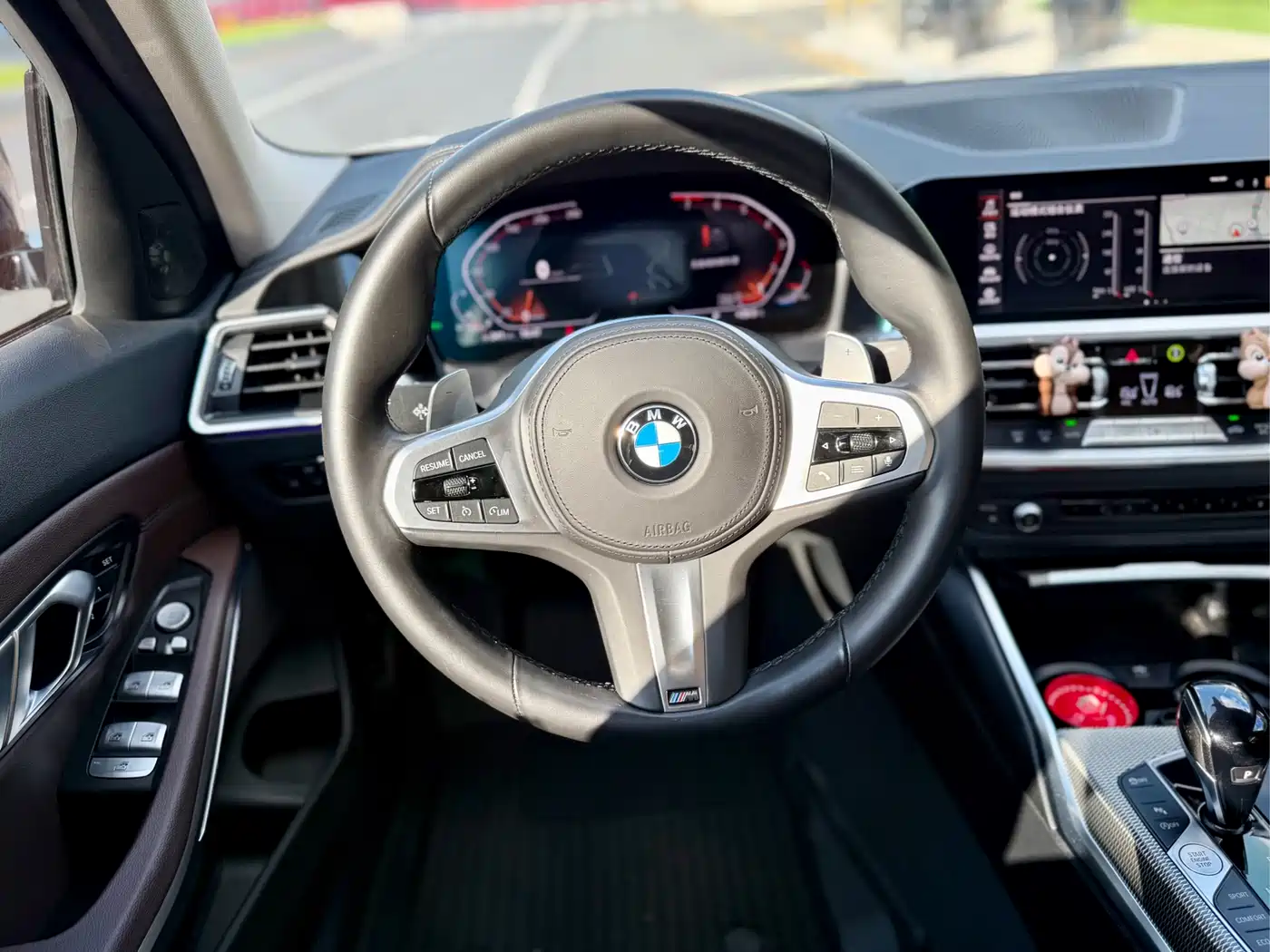 BMW 3 Series 2022 Facelift 325i M Sport Shadow Edition фото 15
