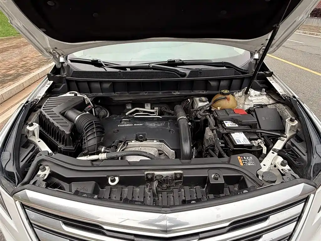 Cadillac XT5 2018 25T Luxury фото 15