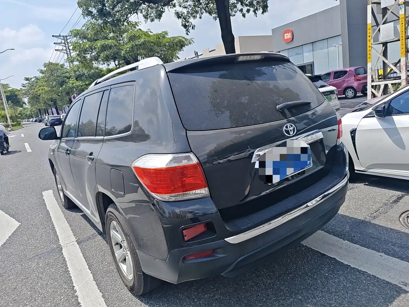 Toyota Highlander 2012 2.7L 2WD 5-seater Elite Edition фото 10