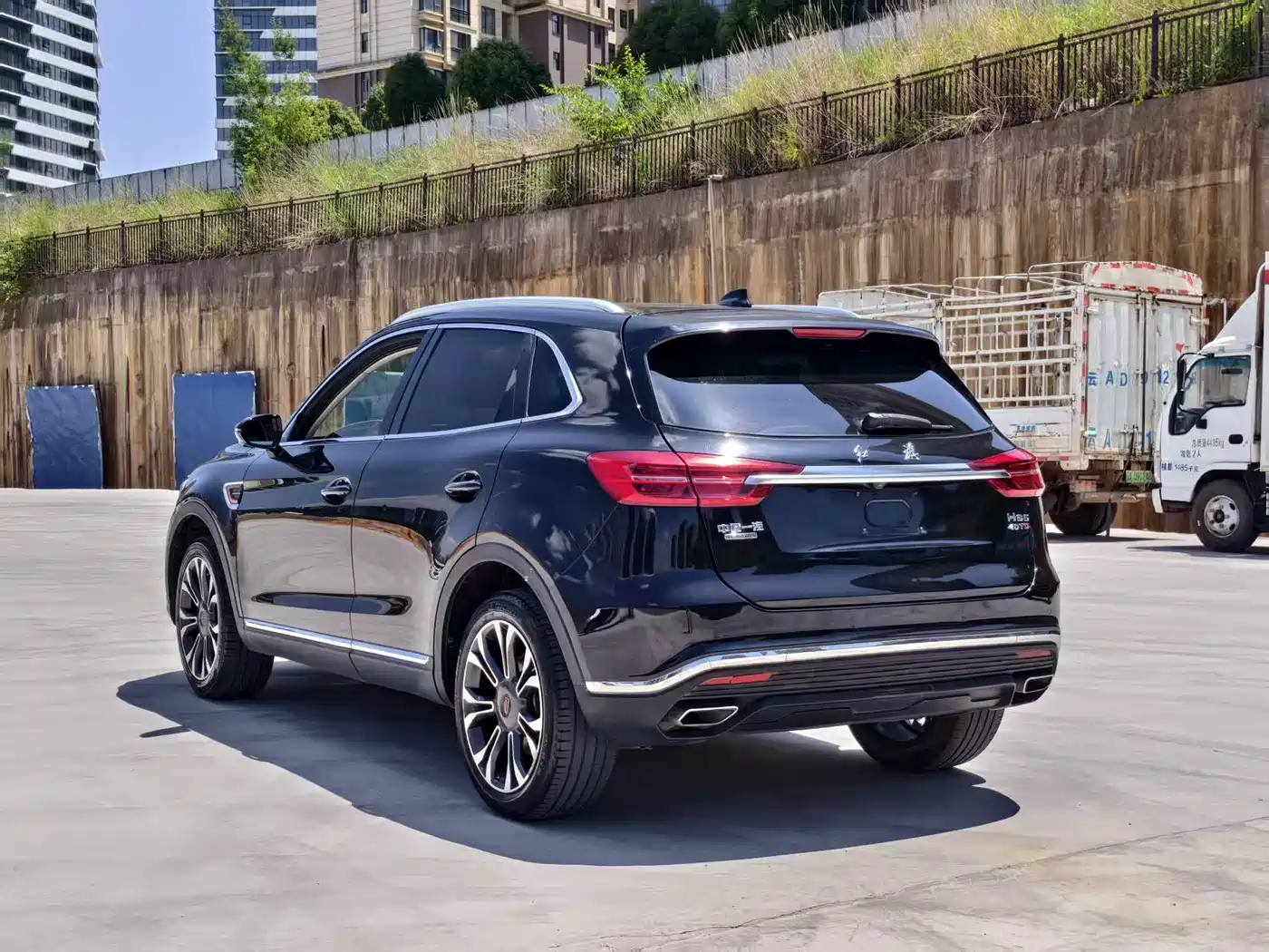 Hongqi HS5 2019 2.0T Smart Connect Enjoy 4WD Edition фото 15