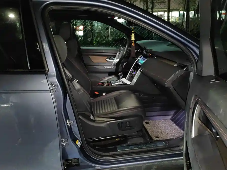 Land Rover Discovery Sport PHEV 2021 P300e Performance Tech Edition фото 8