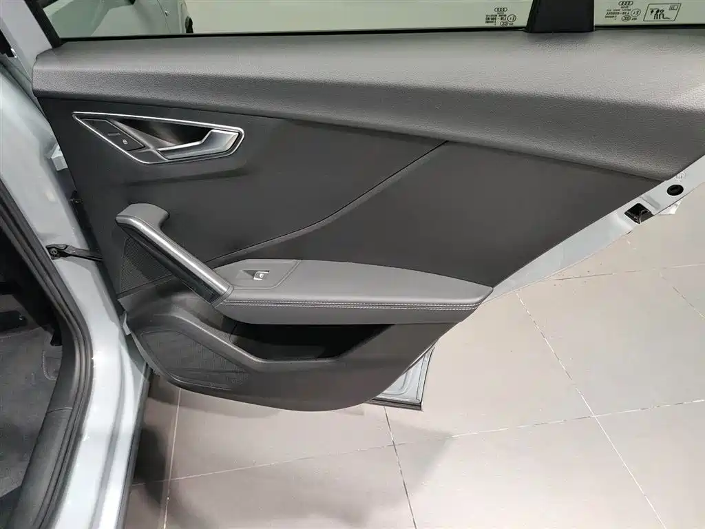Audi Q2L, миниатюра 18