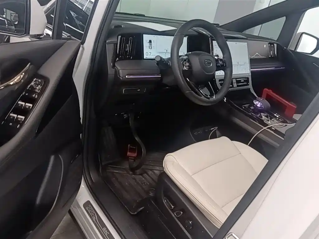 GAC Trumpchi Trumpchi M8 2023 Model Master Series 400T Flagship Edition фото 16