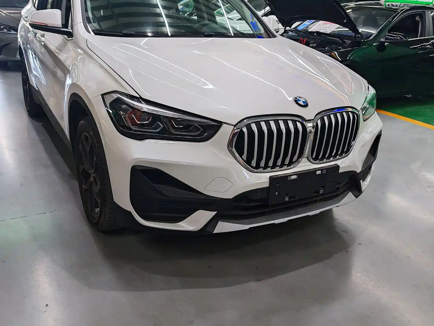 BMW X1 2021 sDrive25Li Leading