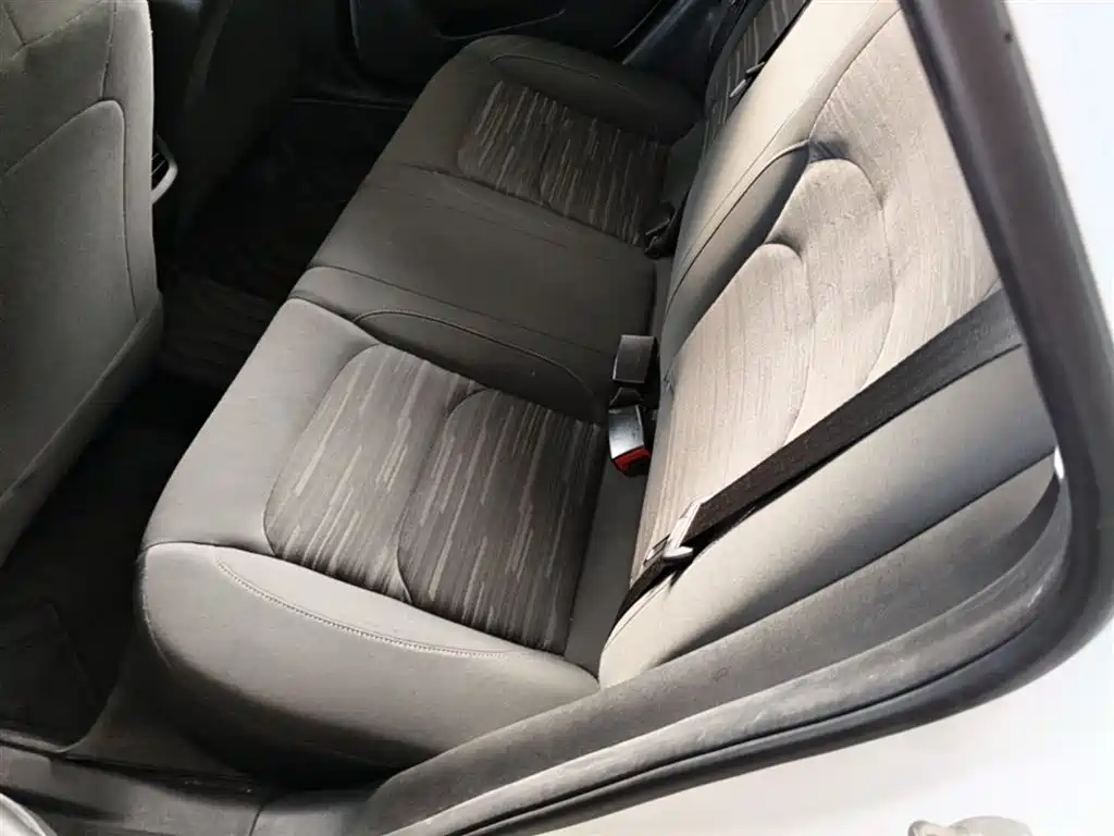 Chevrolet Monza 2023 1.5L DCT Enjoyment Edition фото 17