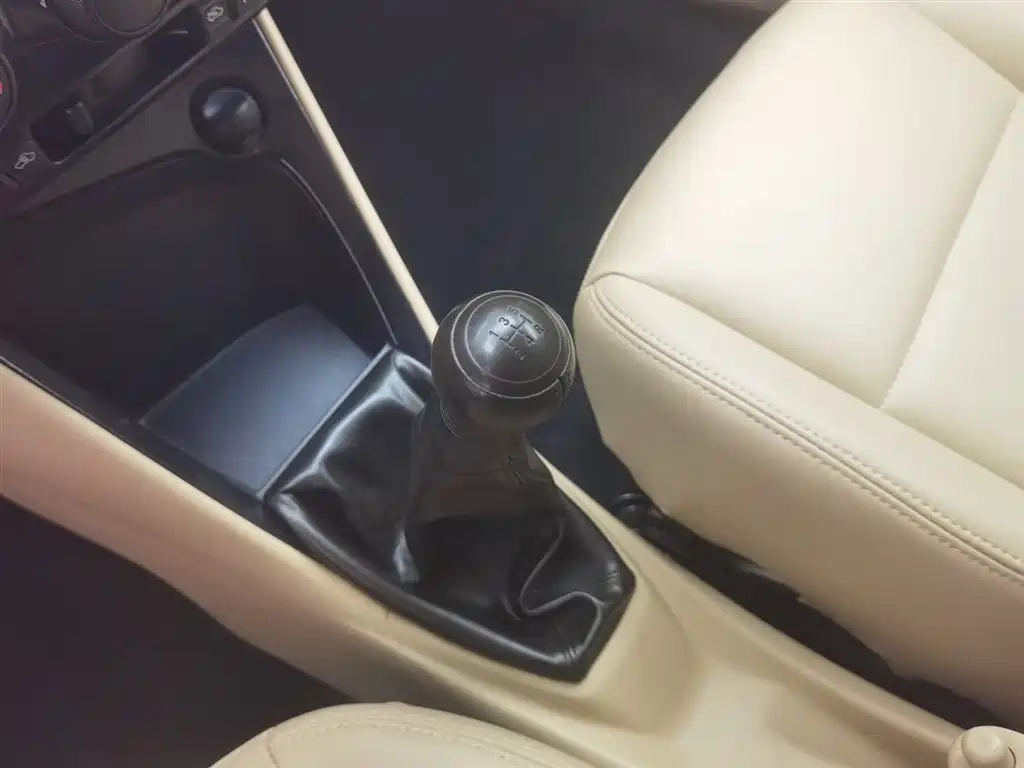 Toyota Vios 2014 1.5L Manual Wisdom Edition фото 13