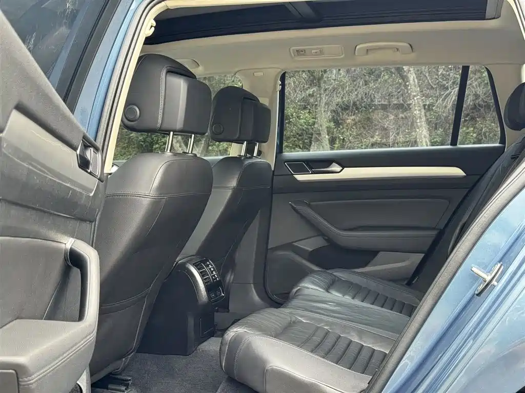 Volkswagen Weilan 2017 380TSI 2WD Comfort Edition фото 9