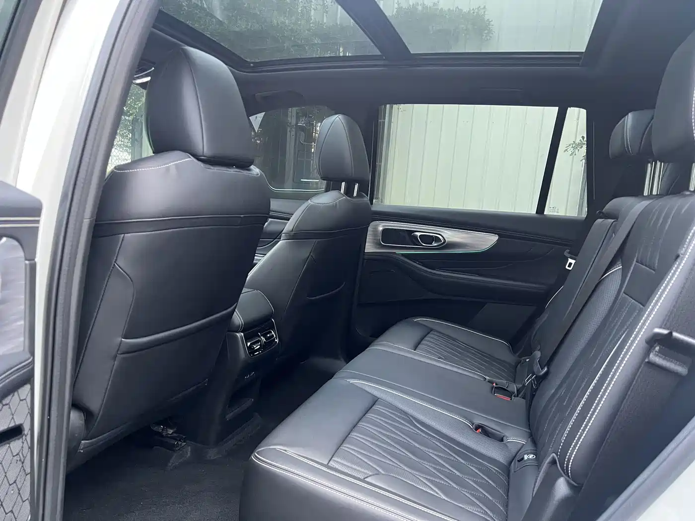 GAC Trumpchi GS8 2025 2025 Pilot Series 2.0TGDI AWD Luxury Edition 5-Seater