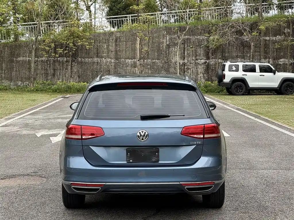 Volkswagen Weilan 2017 380TSI 2WD Comfort Edition фото 5