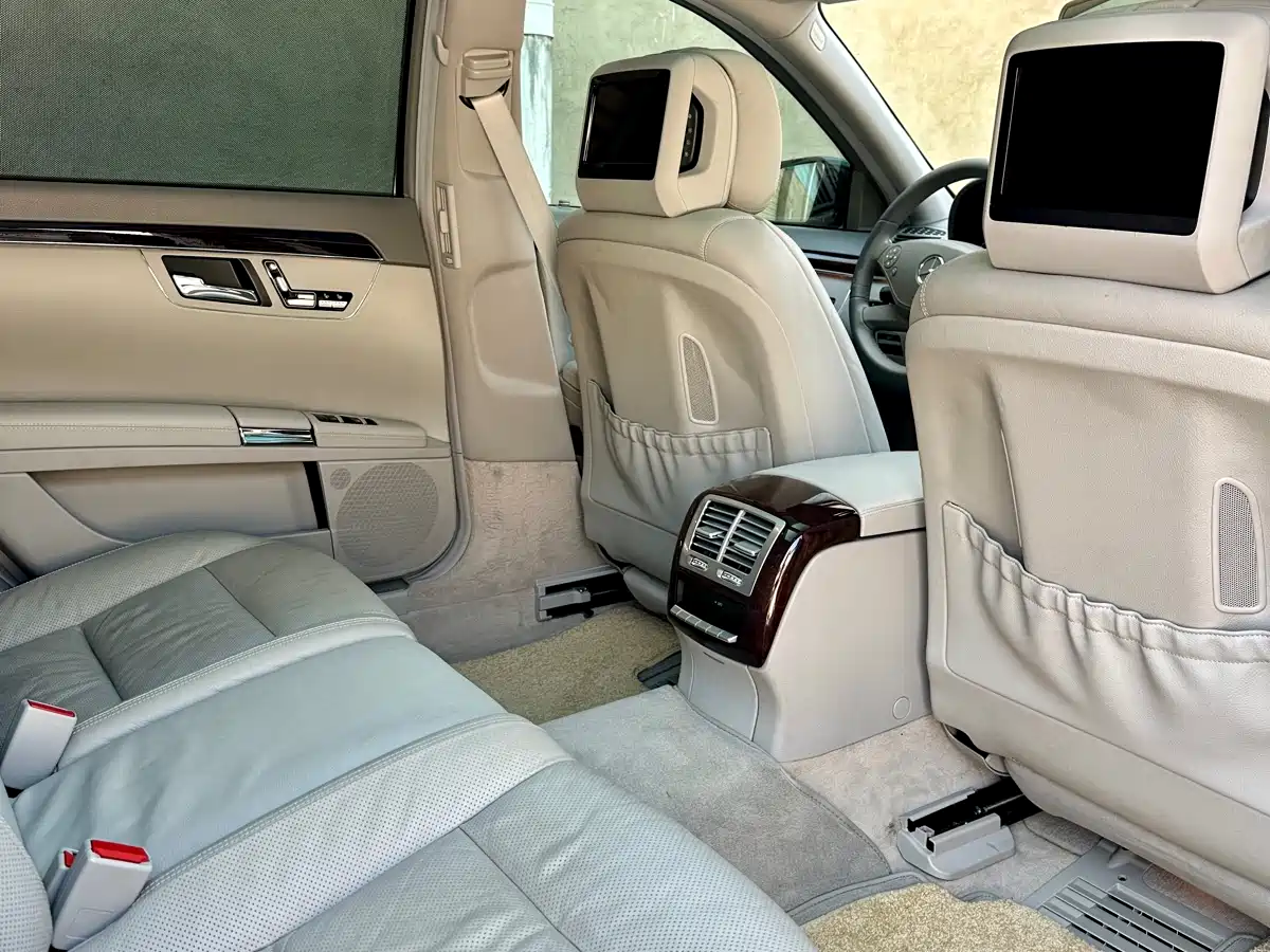 Mercedes-Benz S-Class 2010 S 350 L Luxury фото 11