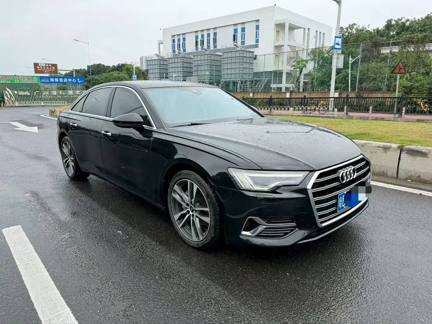 Audi A6L 2023 40 TFSI Luxury Elegance фото 3