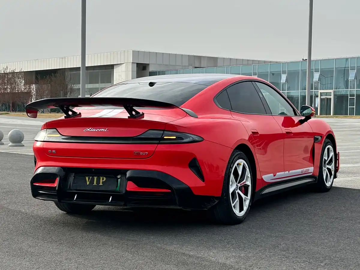 XIAOMI CAR XIAOMI SU7